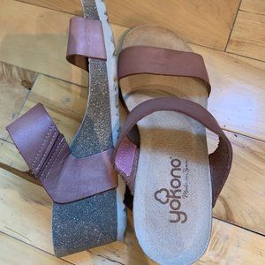 Yokono Pink Leather Wedge Sandals